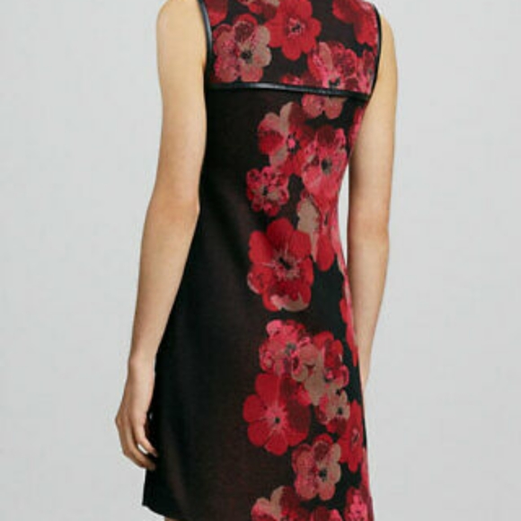 Gorgeous Floral dress with leather piping - Picture 2 of 10